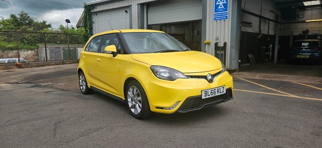 MG MG3 Mg Mg3 1.5 Vti Tech 3Form Sport Hatchback P... Yellow