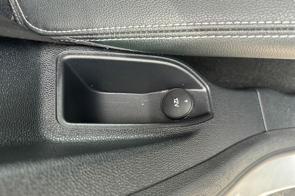 Ford Ecosport Hatchback Grey #37