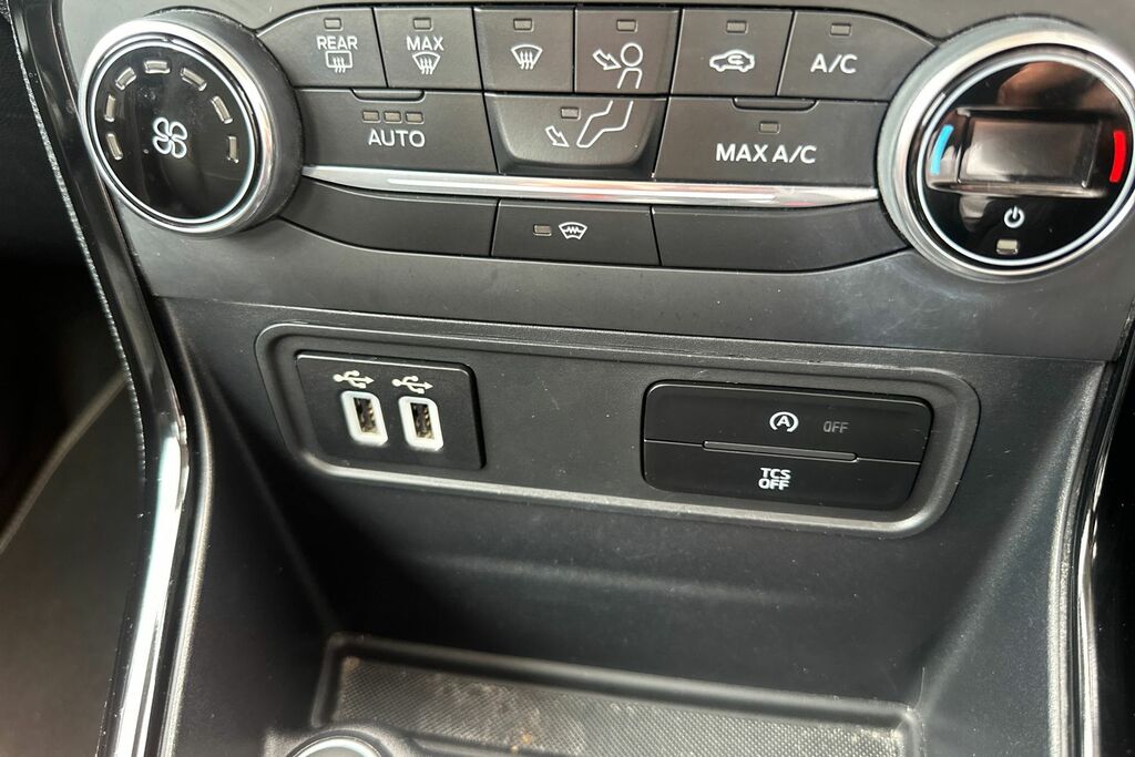 Ford Ecosport Hatchback Grey #15