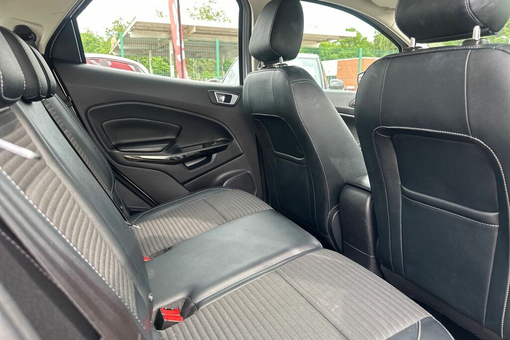 Ford Ecosport Hatchback Grey #38