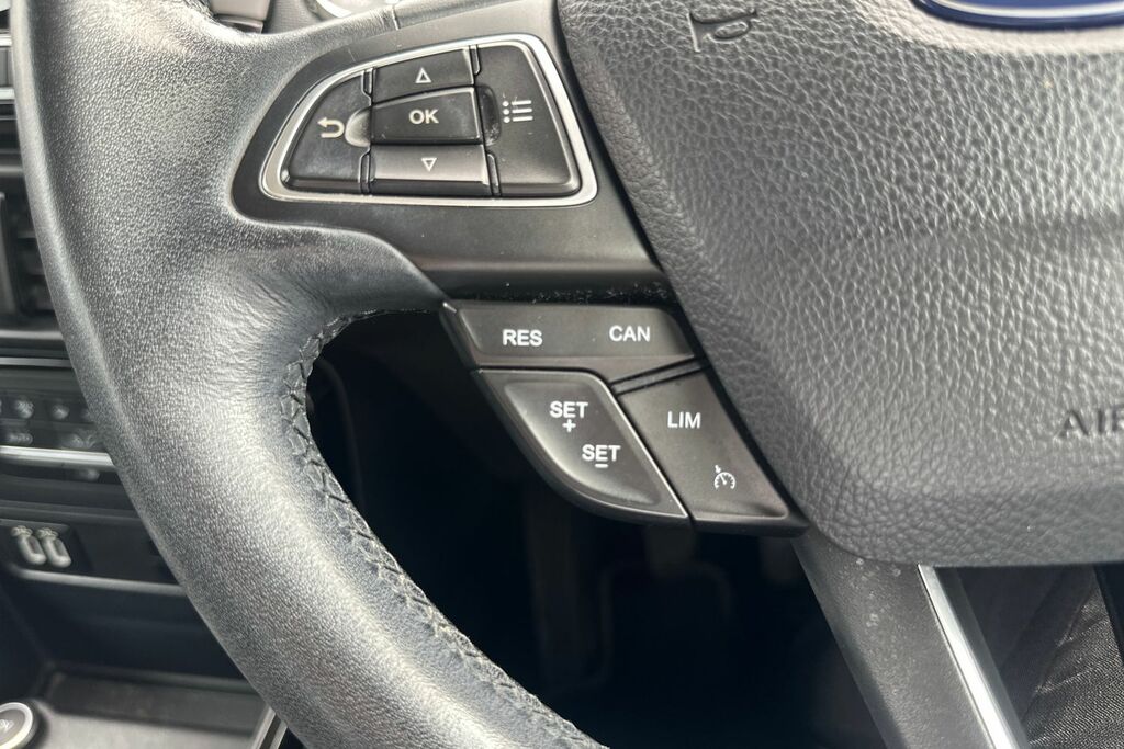 Ford Ecosport Hatchback Grey #17