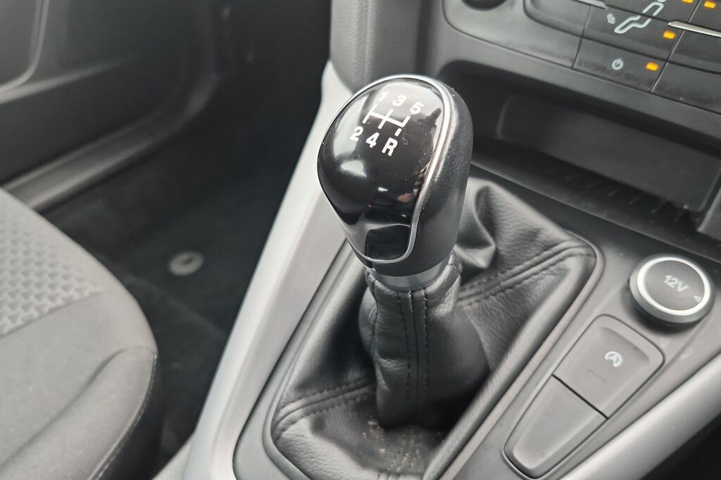 Ford Focus Ford Focus 1.0T Ecoboost Zetec Hatchback Pe... ND66FPL #6