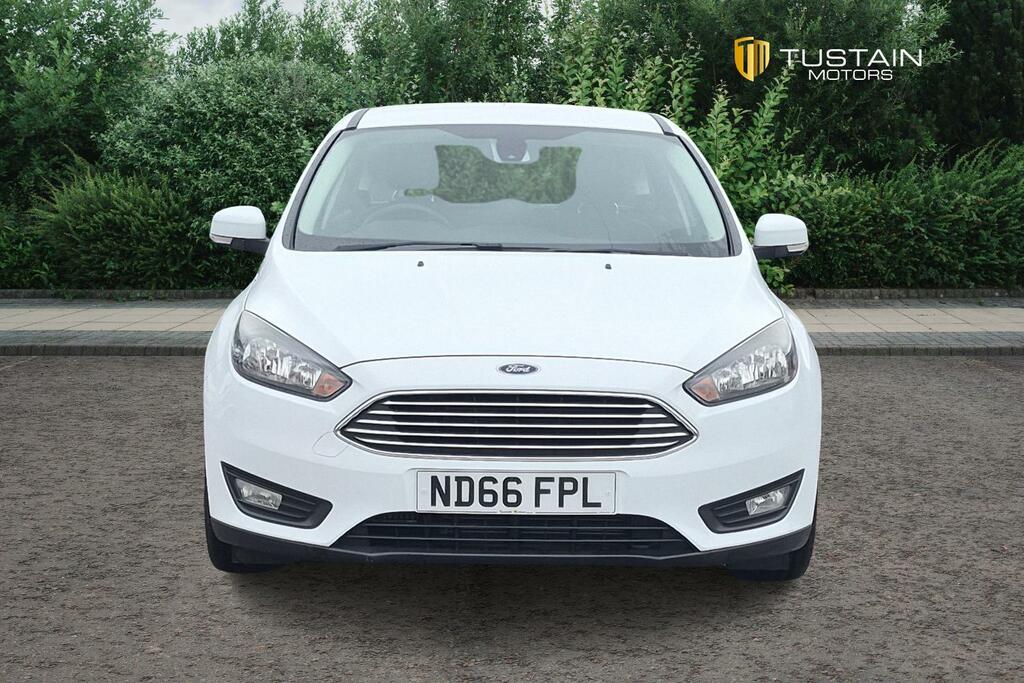 Ford Focus Ford Focus 1.0T Ecoboost Zetec Hatchback Pe... ND66FPL #2