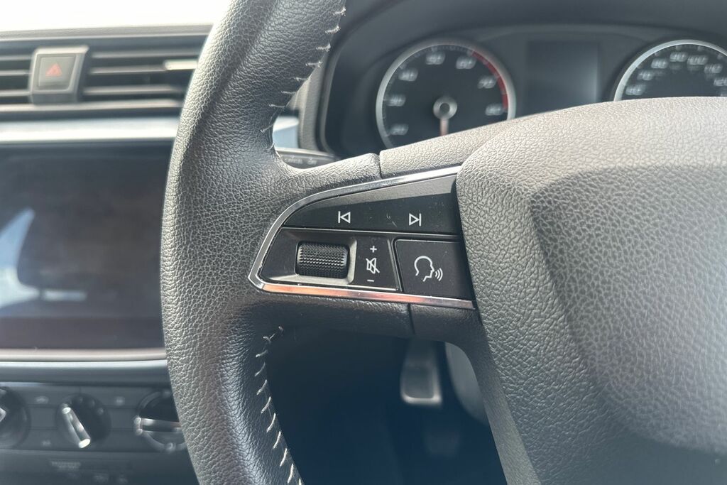 Seat Arona Hatchback Grey #4