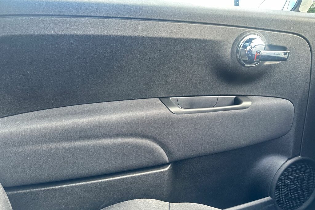 Fiat 500 Hatchback White #18