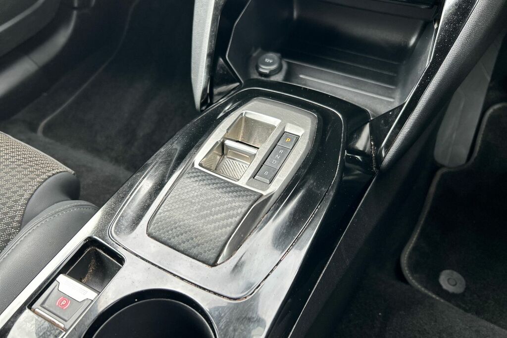 Peugeot e-2008 Peugeot E 2008 50Kwh Gt Suv ... 