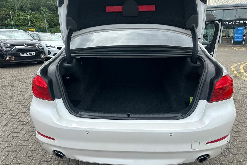 BMW 5 Series Diesel Blue #28