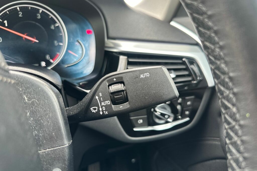 BMW 5 Series Diesel Blue #21