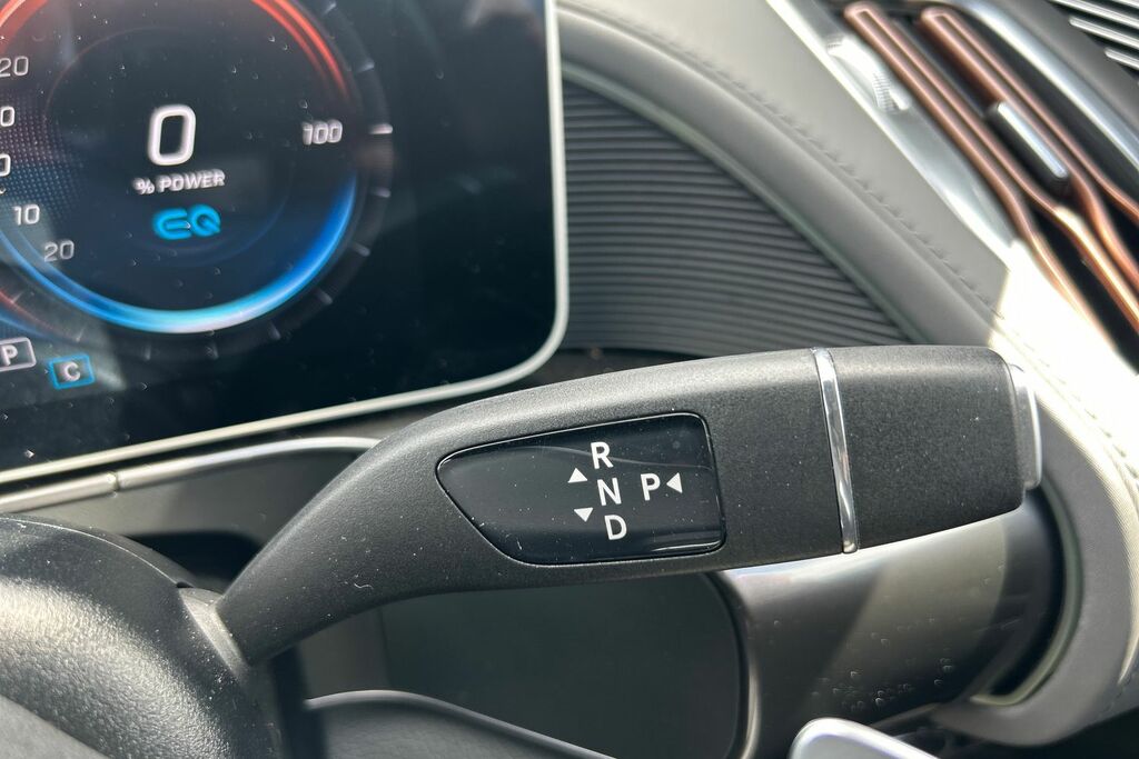 Mercedes-Benz EQC Mercedes Benz Eqc Eqc 400 80Kwh Amg Line Suv 5D... GX70REU #6