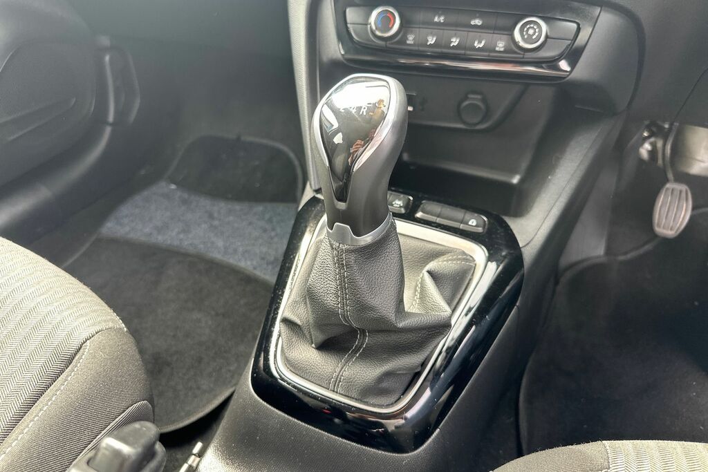 Vauxhall Corsa Vauxhall Corsa 1.2 Se Nav Hatchback ... KE69NSF #6