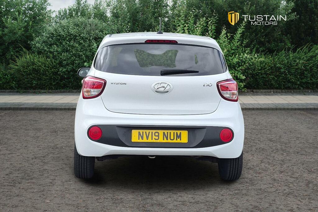 Hyundai I10 Hyundai I10 1.0 Go Se Hatchback Man... NV19NUM #3