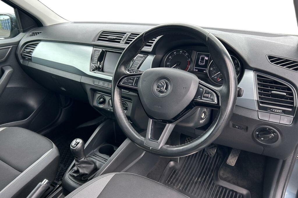 Skoda Fabia Skoda Fabia Hatch 1.0 Se Hatchback M... Grey #2