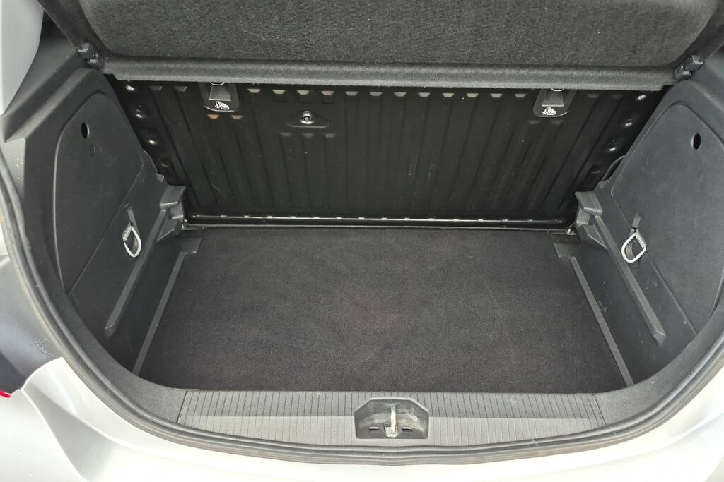 Vauxhall Corsa Griffin Red #35
