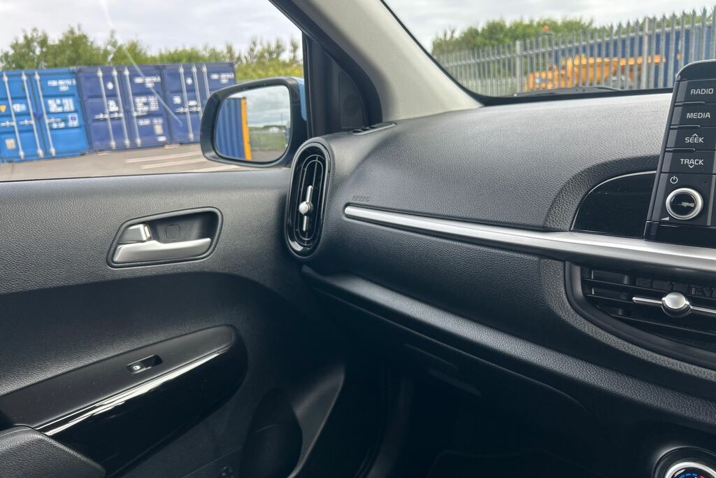 Kia Picanto 1.0 3 4 Seats  #32