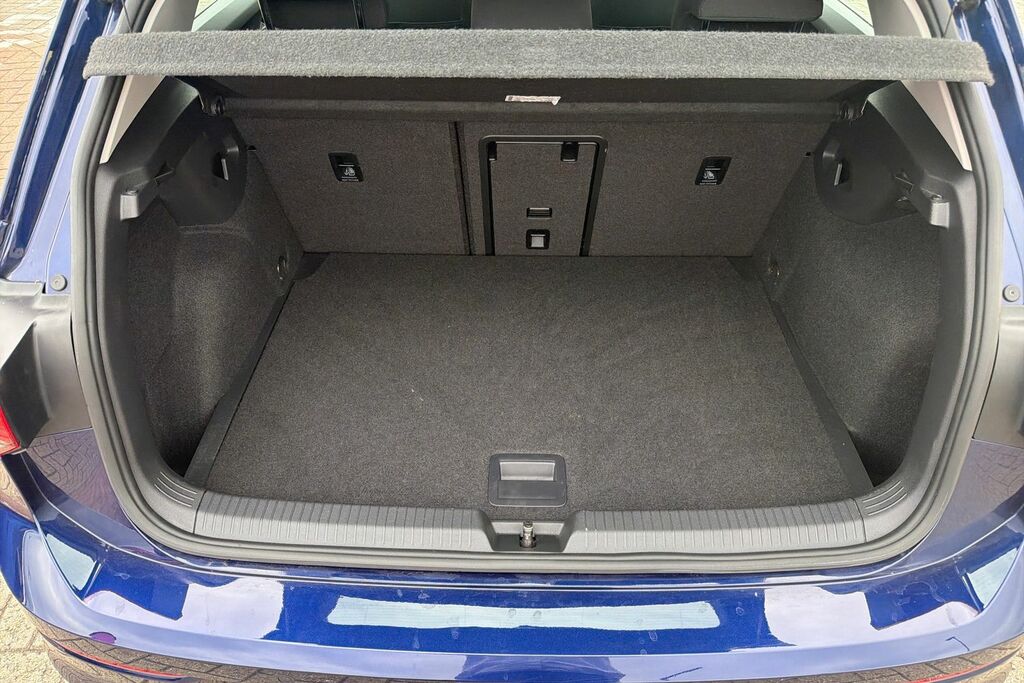 Volkswagen Golf Volkswagen Golf 1.5 Tsi Life Hatchback Petr... NJ70GNU  #6