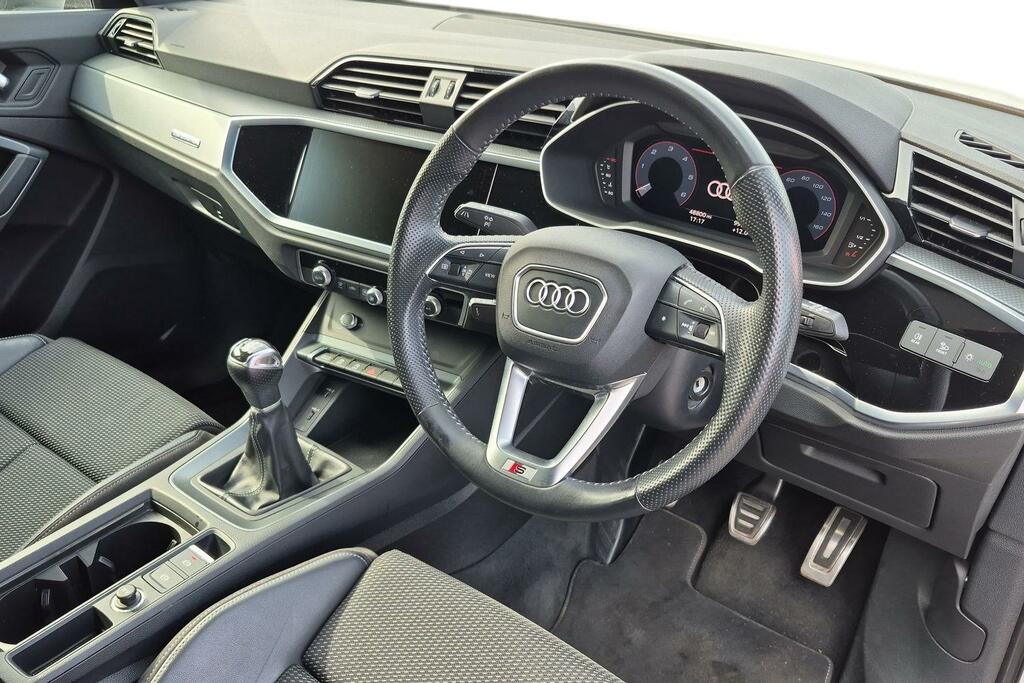 Audi Q3 2.0 Tdi Se Euro 5 Ss White #2