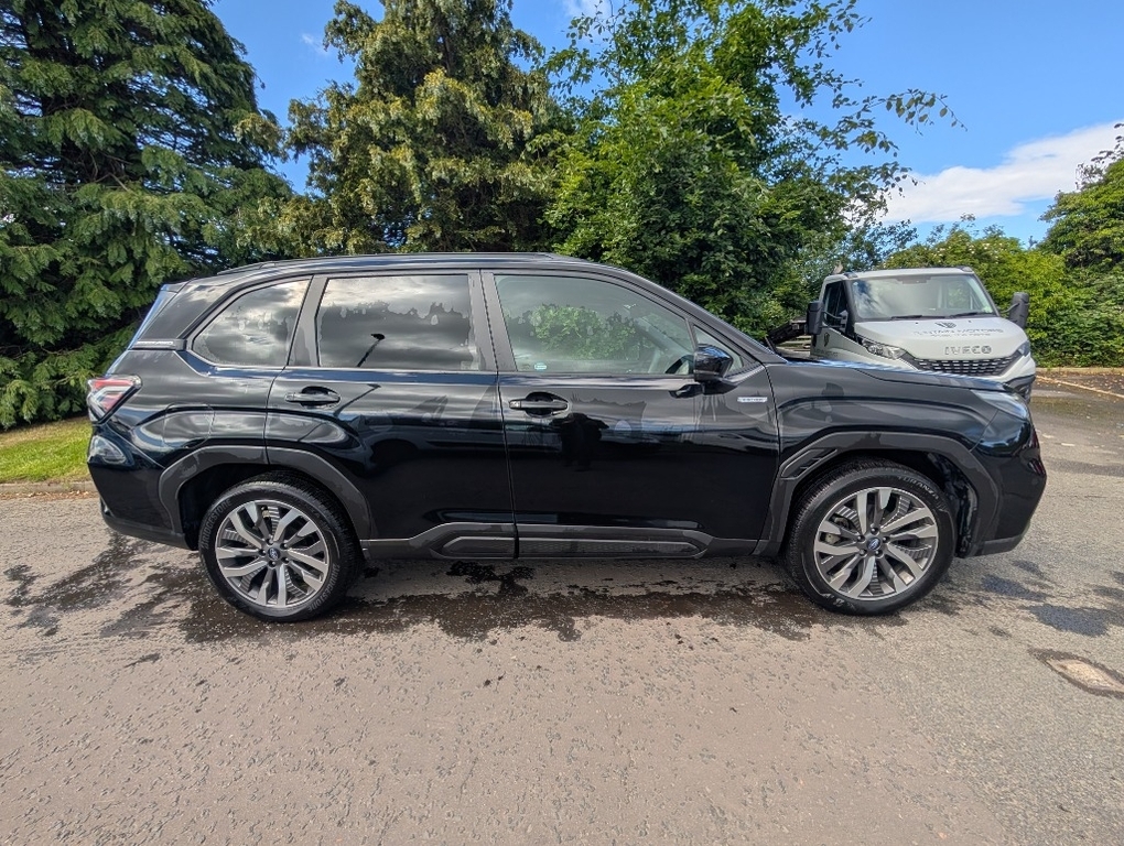 Subaru Forester 2.0 E-boxer Field 4X4 Silver #7