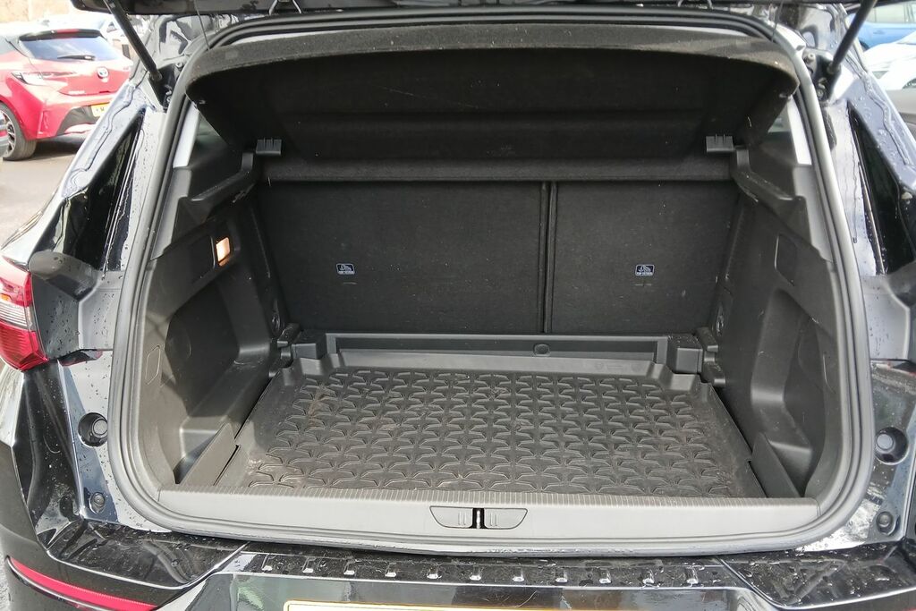 Vauxhall Grandland Ultimate Blue #16