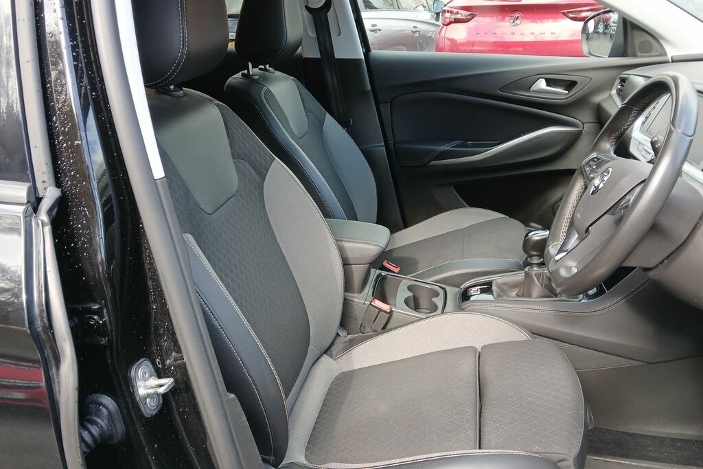 Vauxhall Grandland Ultimate Blue #15