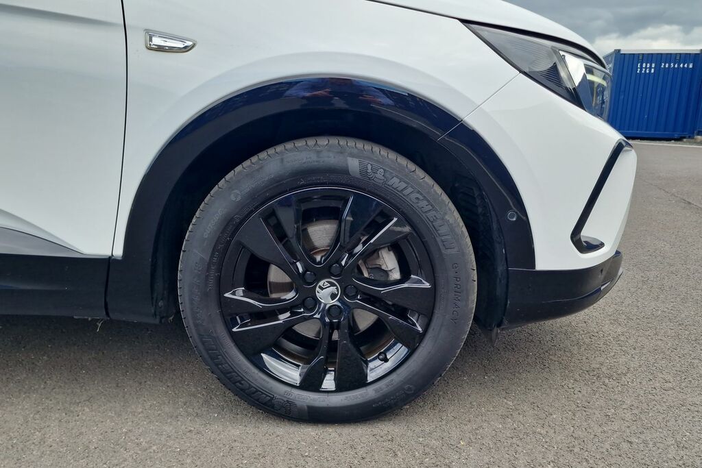 Vauxhall Grandland Hatchback Grey #14