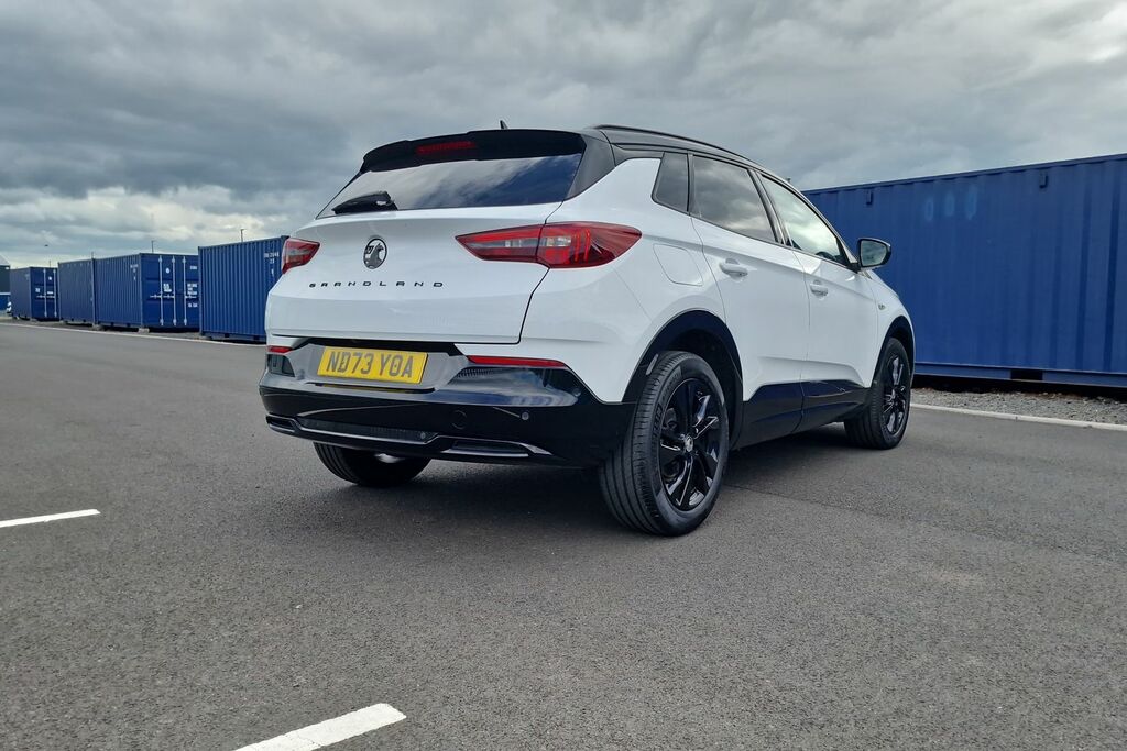 Vauxhall Grandland Hatchback Grey #9