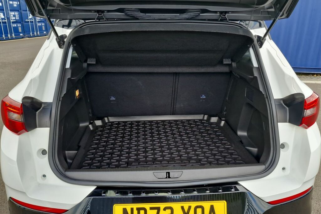 Vauxhall Grandland Hatchback Grey #7