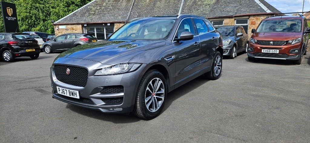 Jaguar F-Pace Jaguar F Pace 2.0 D240 Portfolio Suv PJ67BWH #3
