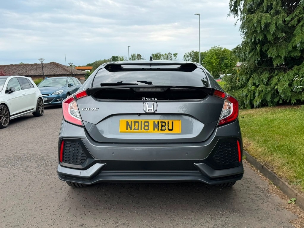 Honda Civic Honda Civic 1.0 Vtec Turbo Sr Hatchback Pet... #4