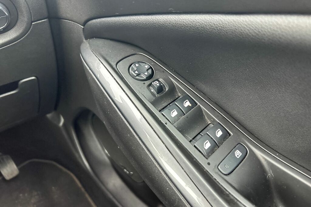 Vauxhall Grandland X Suv Blue #28