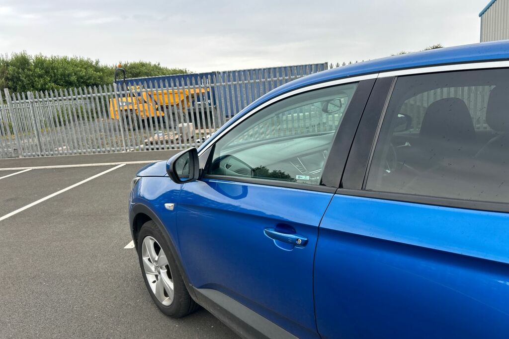 Vauxhall Grandland X Suv Blue #24
