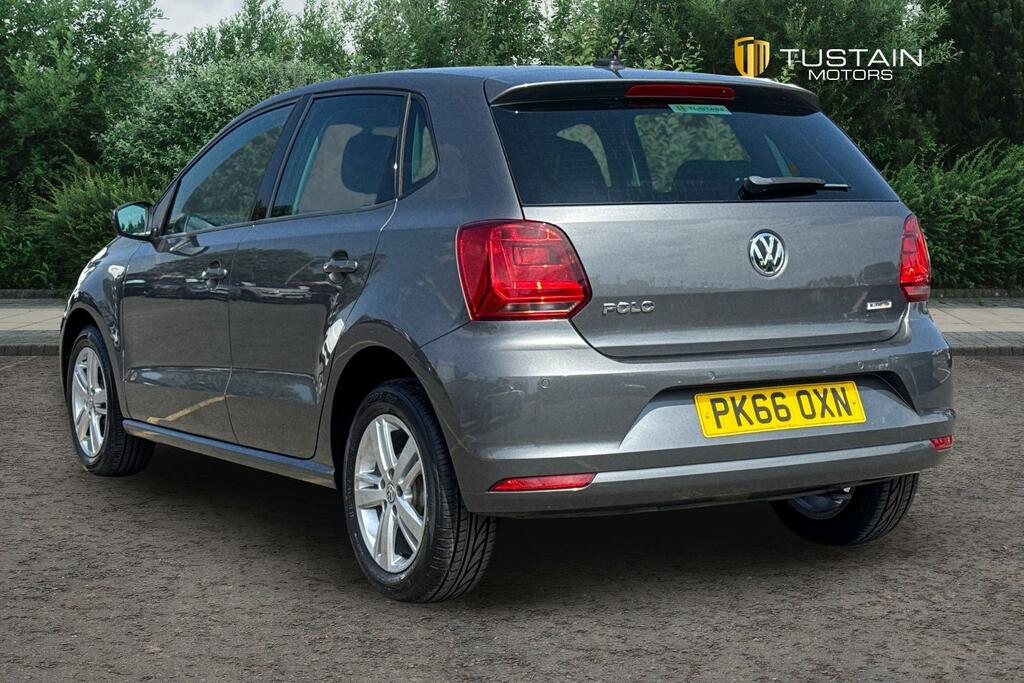 Volkswagen Polo Style Tsi Red #12
