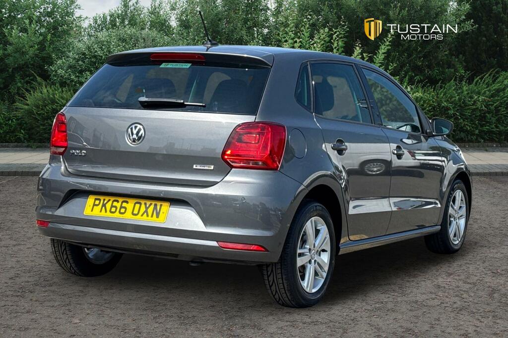 Volkswagen Polo Style Tsi Red #7