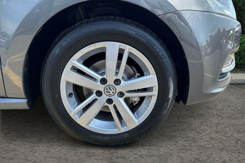 Volkswagen Polo Style Tsi Red #3