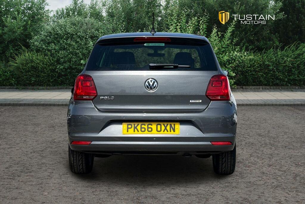 Volkswagen Polo Style Tsi Red #11