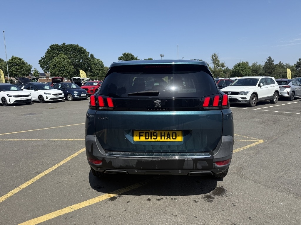 Peugeot 5008 Peugeot 5008 Suv 1.5 Bluehdi Allure Suv Die...  #5