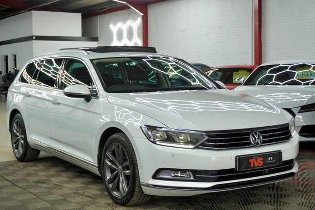 Volkswagen Passat 2.0 Tdi Gt Estate Dsg Euro 6 S S 150 GF68ODA White #5