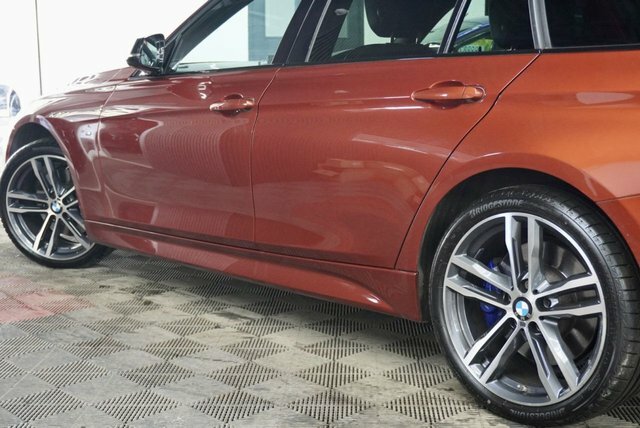 BMW 3 Series 2.0 320D M Sport Shadow Edition Touring SR18AGY Orange #4