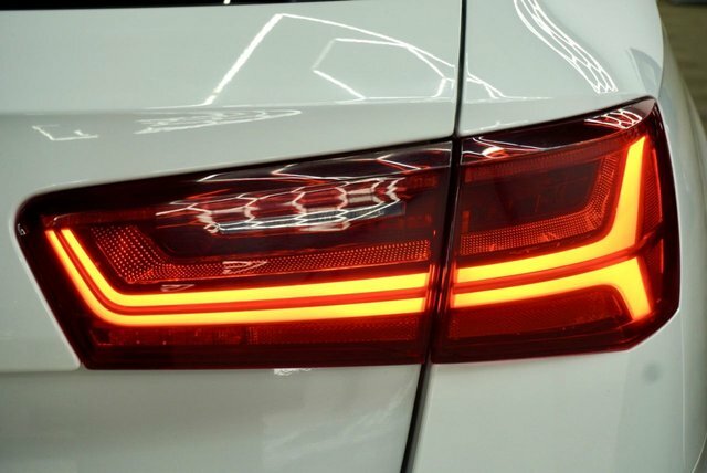 Audi A6 Avant 2L S Line White #19