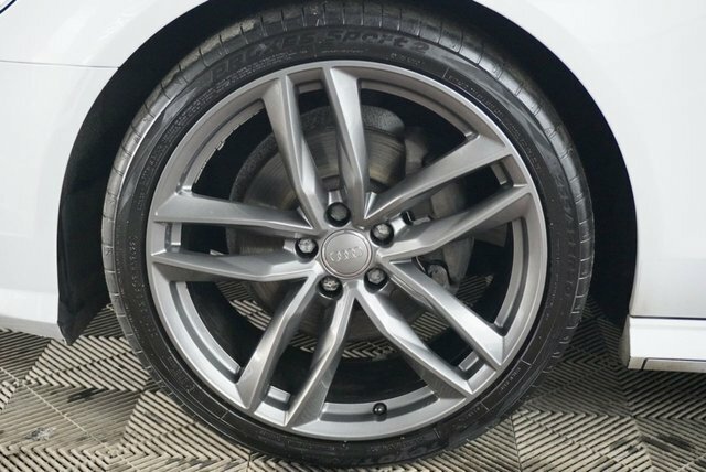 Audi A6 Avant 2L S Line White #25