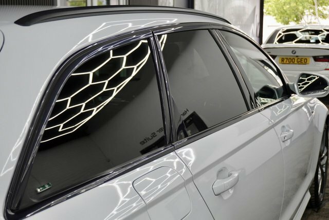 Audi A6 Avant 2L S Line White #16