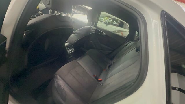 Audi A4 2.0 Tdi 35 Black Edition Saloon S Troni Black #6