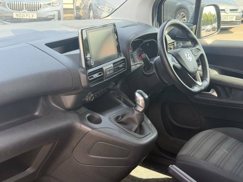 Vauxhall Combo Life 1.5 Turbo D Energy 7 Seat - 2019 69 FY69OLN Blue #3