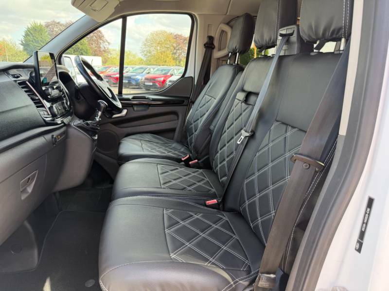 Ford Transit Custom 2.0 Ecoblue 130Ps Low Roof Dcab Limited Van - 202 CE21ZHD White #4