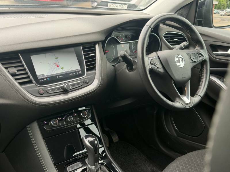 Vauxhall Grandland X 1.2 Turbo Business Edition Nav Red #3
