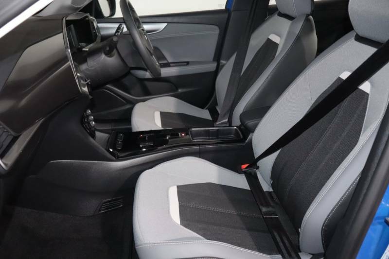 Vauxhall Mokka-e 100Kw Design 50Kwh - 2024 74 Blue #5