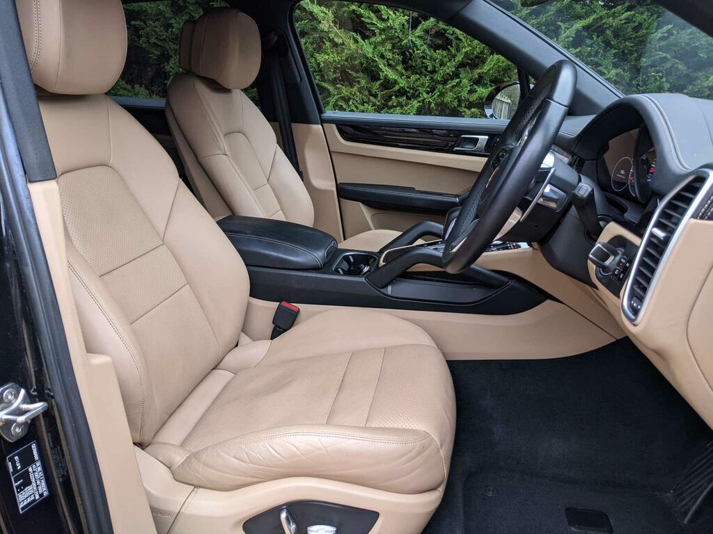 Porsche Cayenne 3.0T V6 Tiptronics 4Wd Euro 6 Ss Black #6