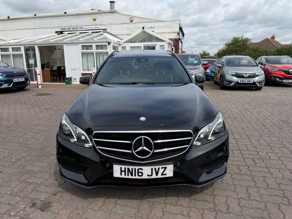 Mercedes-Benz E Class E350 Amg Night Edition Premium Bluetec HN16JVZ Black #2