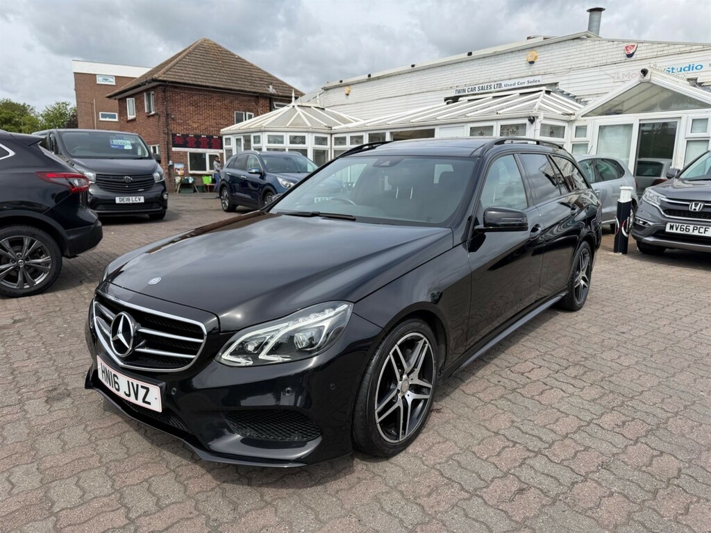 Mercedes-Benz E Class E350 Amg Night Edition Premium Bluetec HN16JVZ Black #4