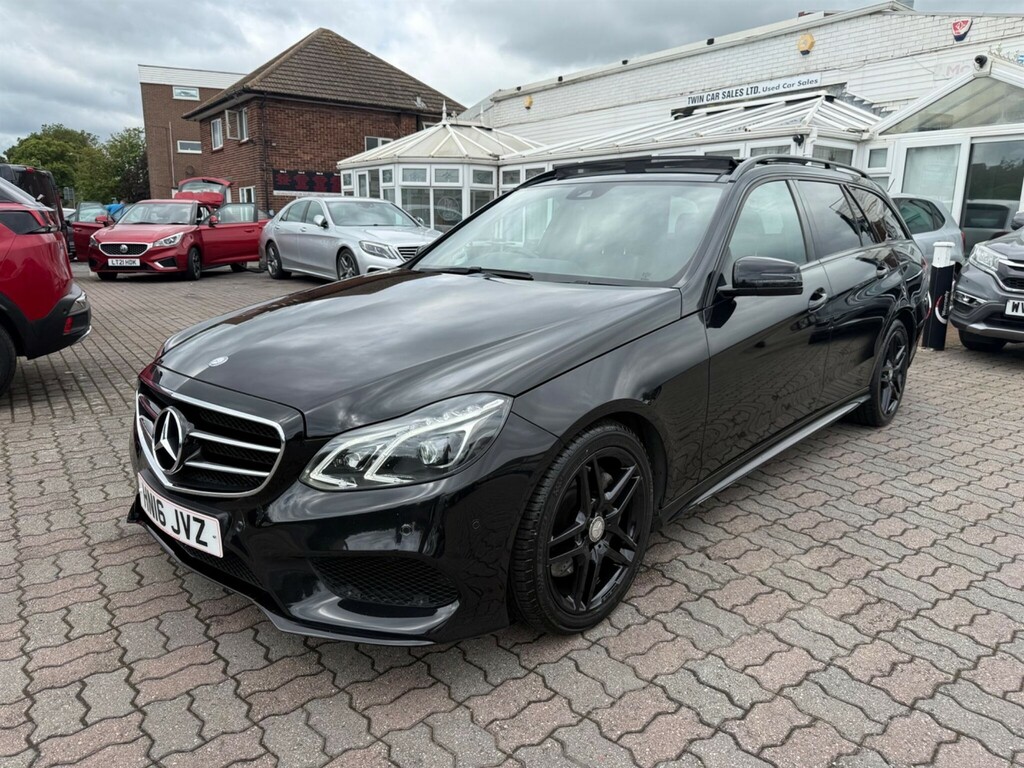 Mercedes-Benz E Class 3.0 V6 Bluetec Amg Night Edition Premium G-troni HN16JVZ Black #4
