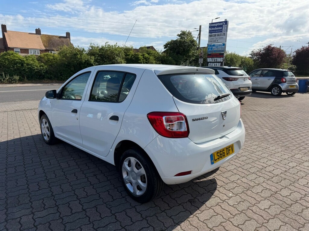 Dacia Sandero Hatchback White #6
